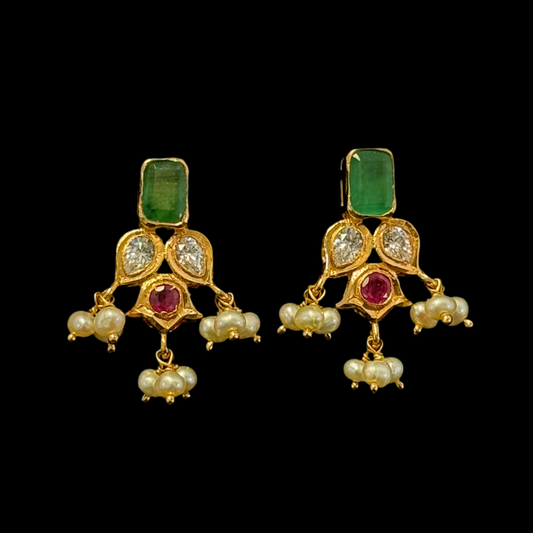 Fanciful Emerald and Seawater Pearl Necklace Set with Earrings