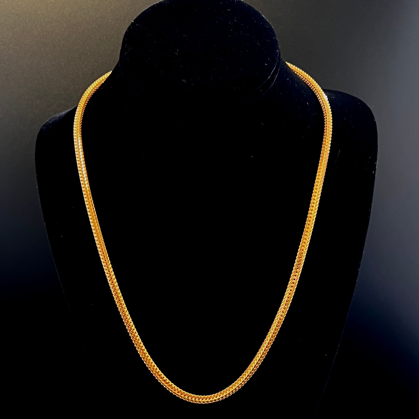 Statement Dragon Chain