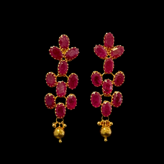 Exquisite Ruby and Gold Choker Set