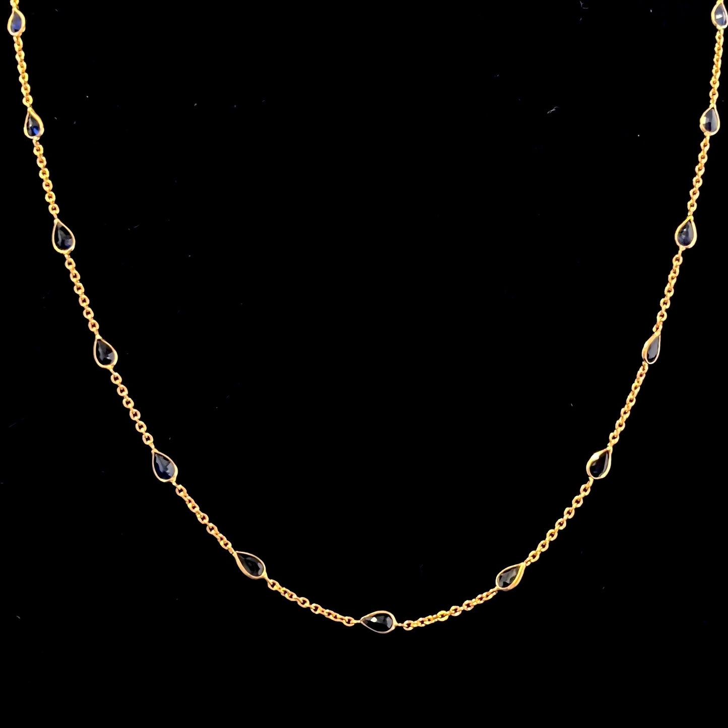 Succulent Sapphire & Gold Chain