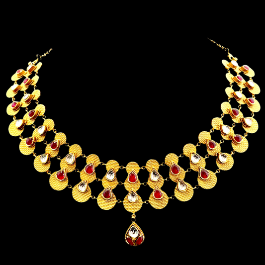 Stunning Antique Gold Flexible Choker