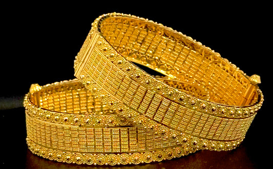 Charming Gold Kada Set of 2