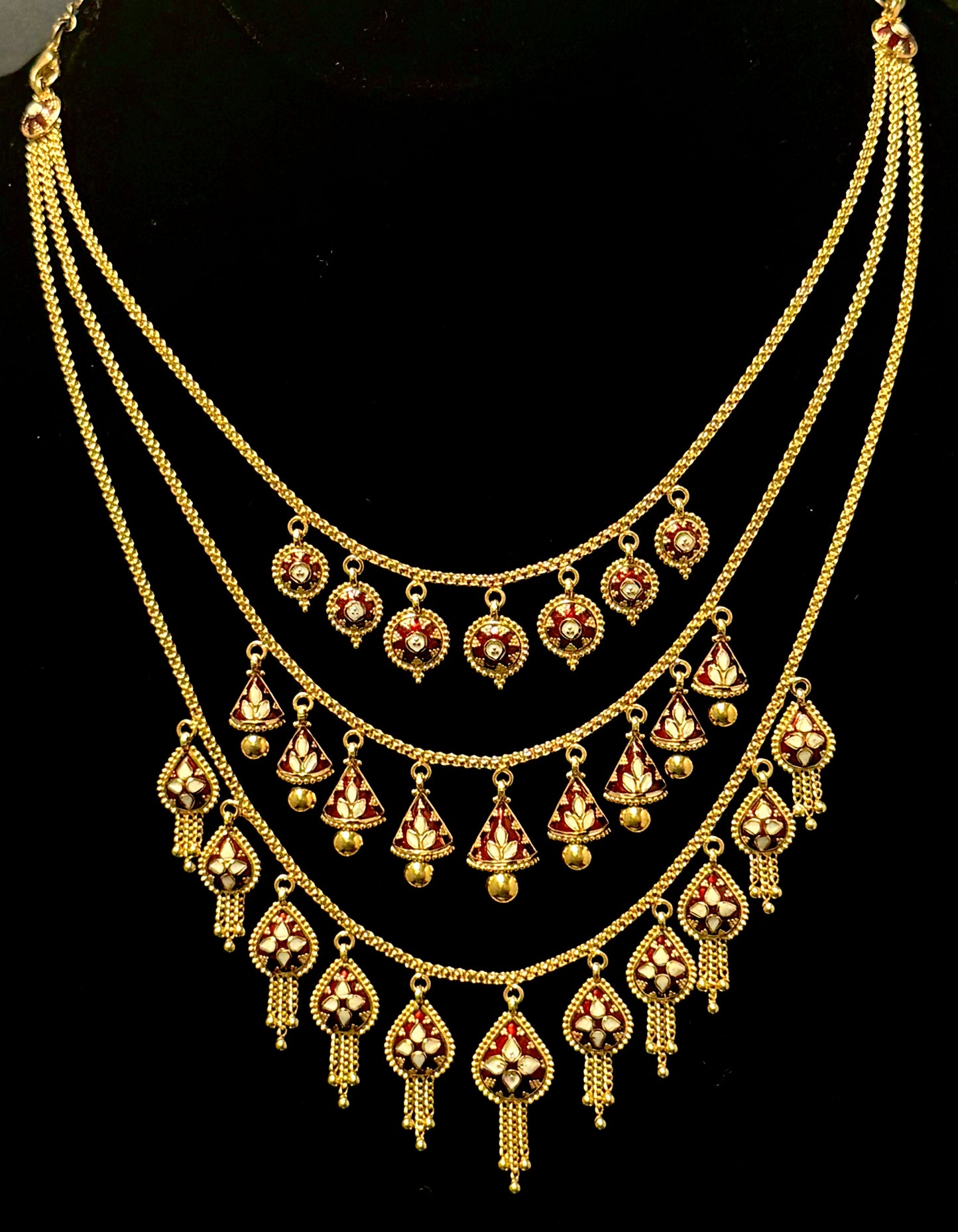Eye-Catching Three-Row Meena Necklace Choker