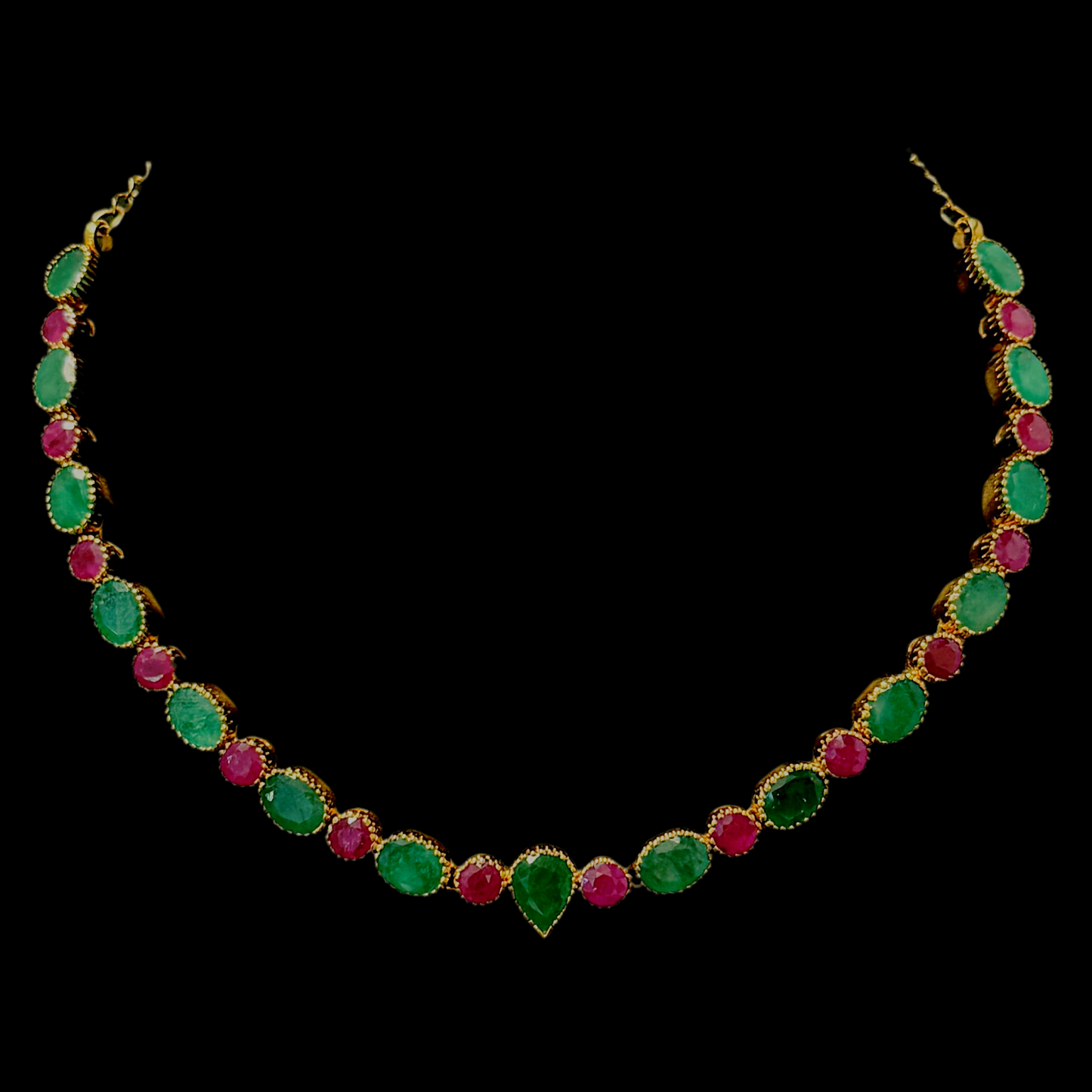 Chic Gold Necklace Set with Alternating Ruby and Emerald Stones