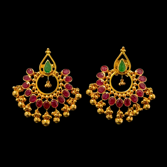 Adorable Ruby Necklace with Emeralds