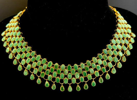 Glimmering Emerald Necklace Set with Earrings