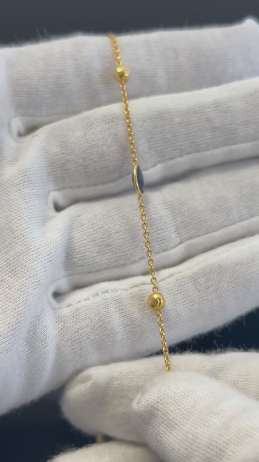 Statement Sapphires Set in Gold Chain