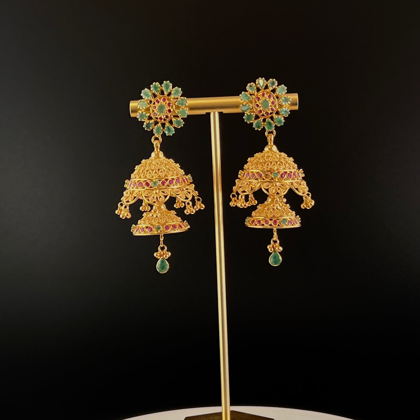 Marvelous Stiff Choker with Drop Emeralds and Rubies