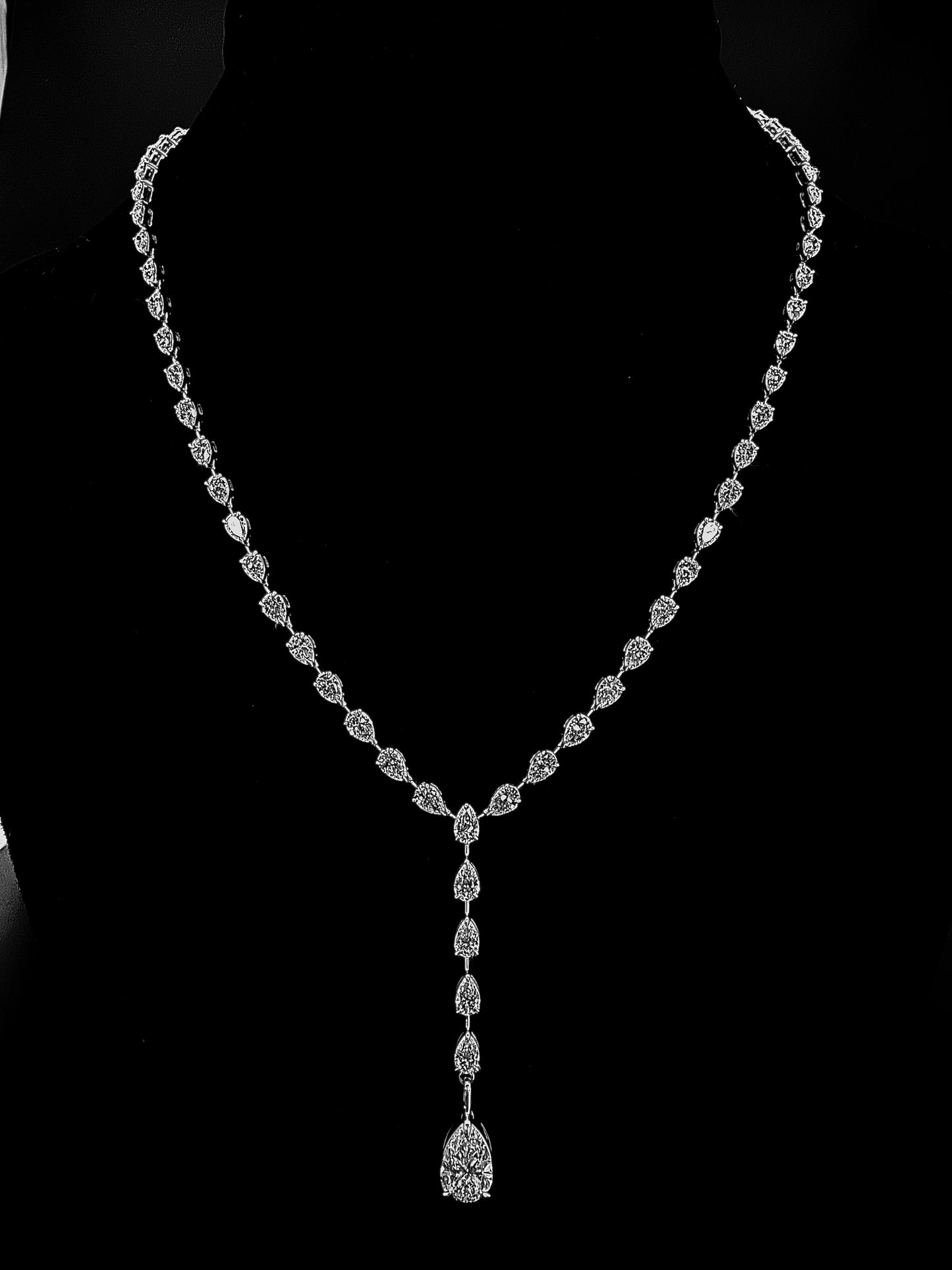 Pear-Cut Precious Drop 12.4 Carat Diamond Necklace