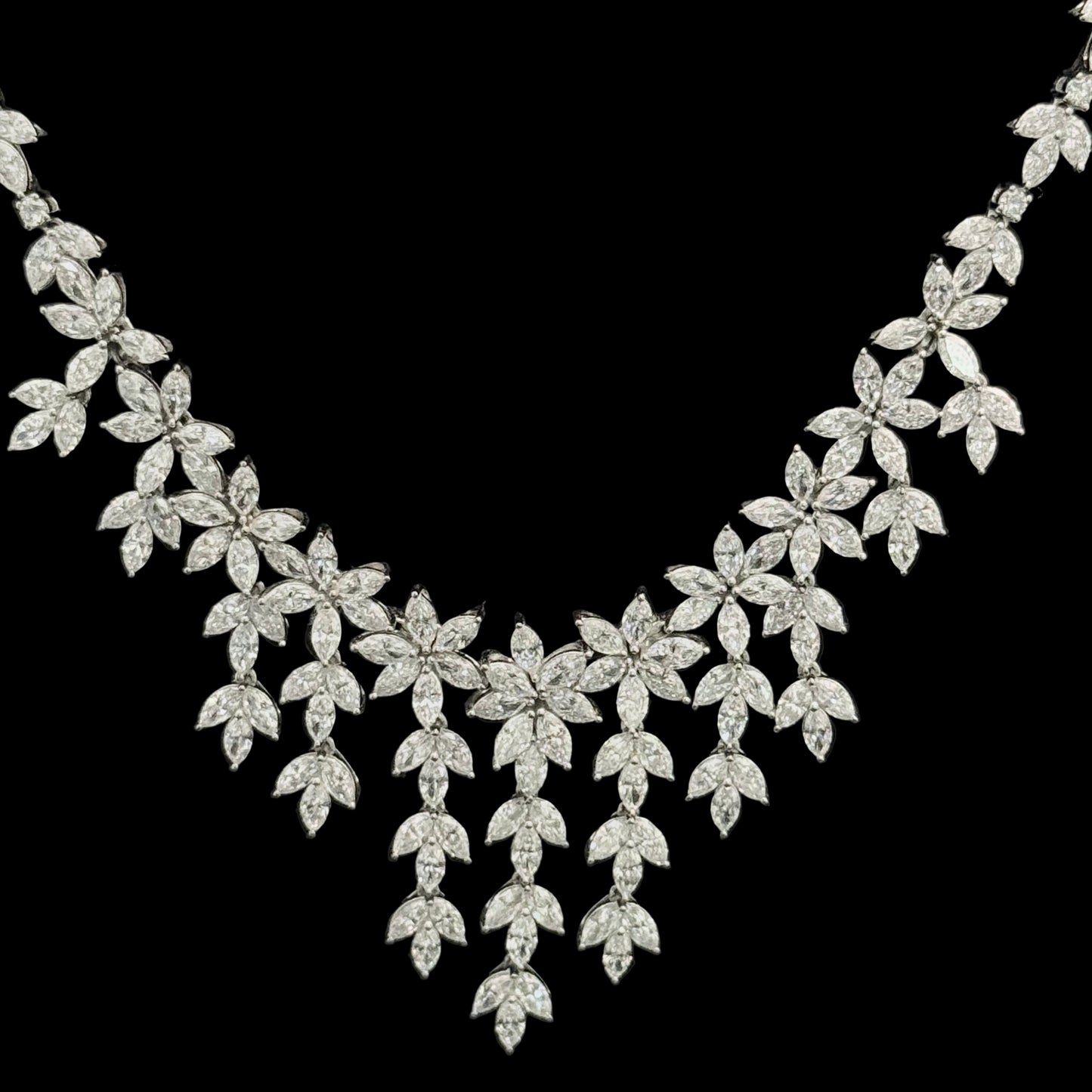 Illustrious 23.51 Carat Diamond Necklace with Layered Drops