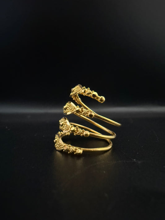 4-line Golden Spring Ring