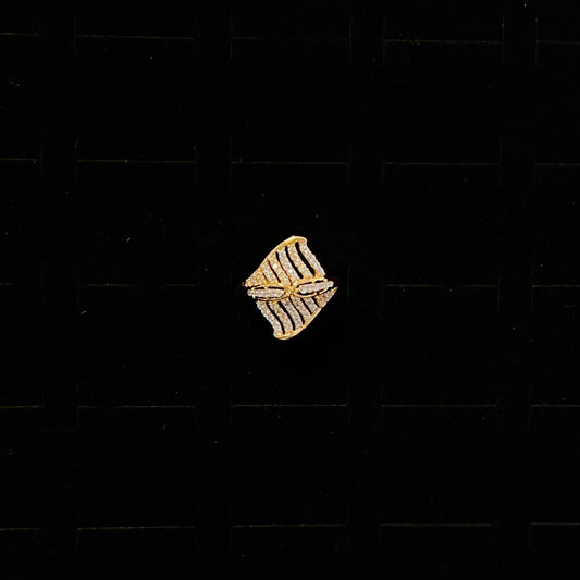 Kite Gold Ring with Sparkles