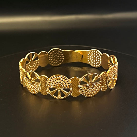 Flattering Gold Circular Cuff