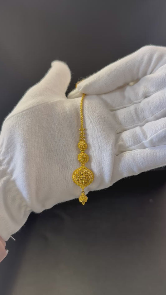 Precious & Pristine Gold Tikka