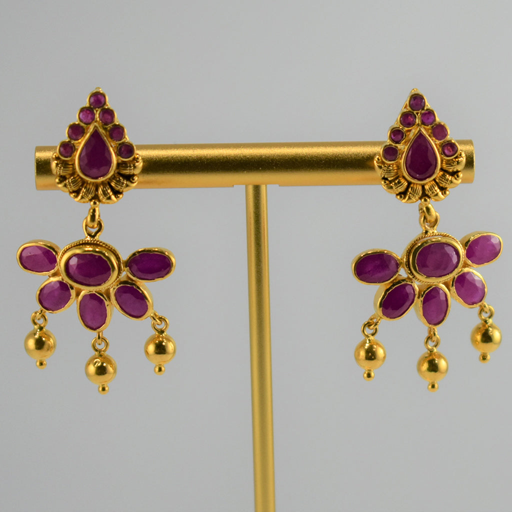 South Indian Design Ruby Emerald Necklace With Matching Earrings - Gleam  Jewels